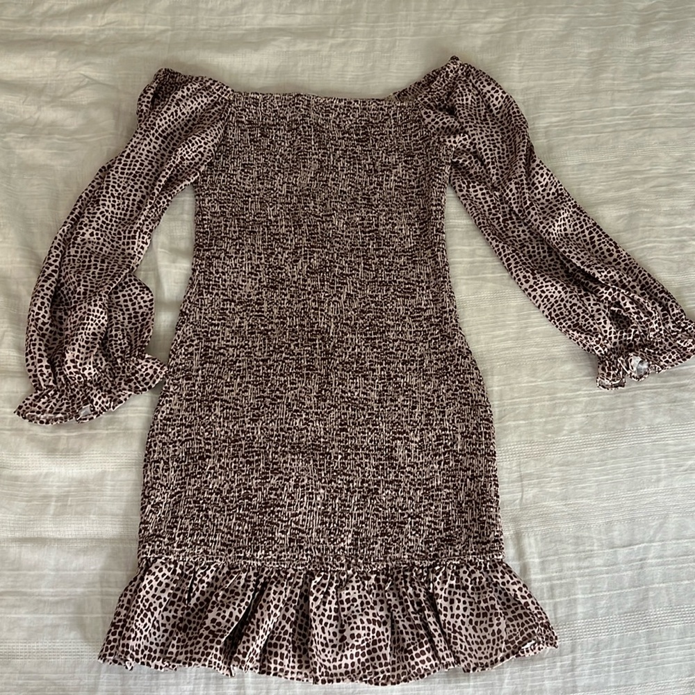 Off shoulder, Petal and Pup Quonda dress